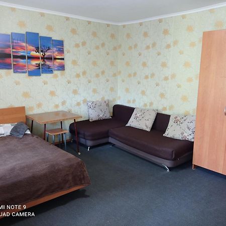 Podsolnukhi Guest House Cholpon-Ata Bagian luar foto