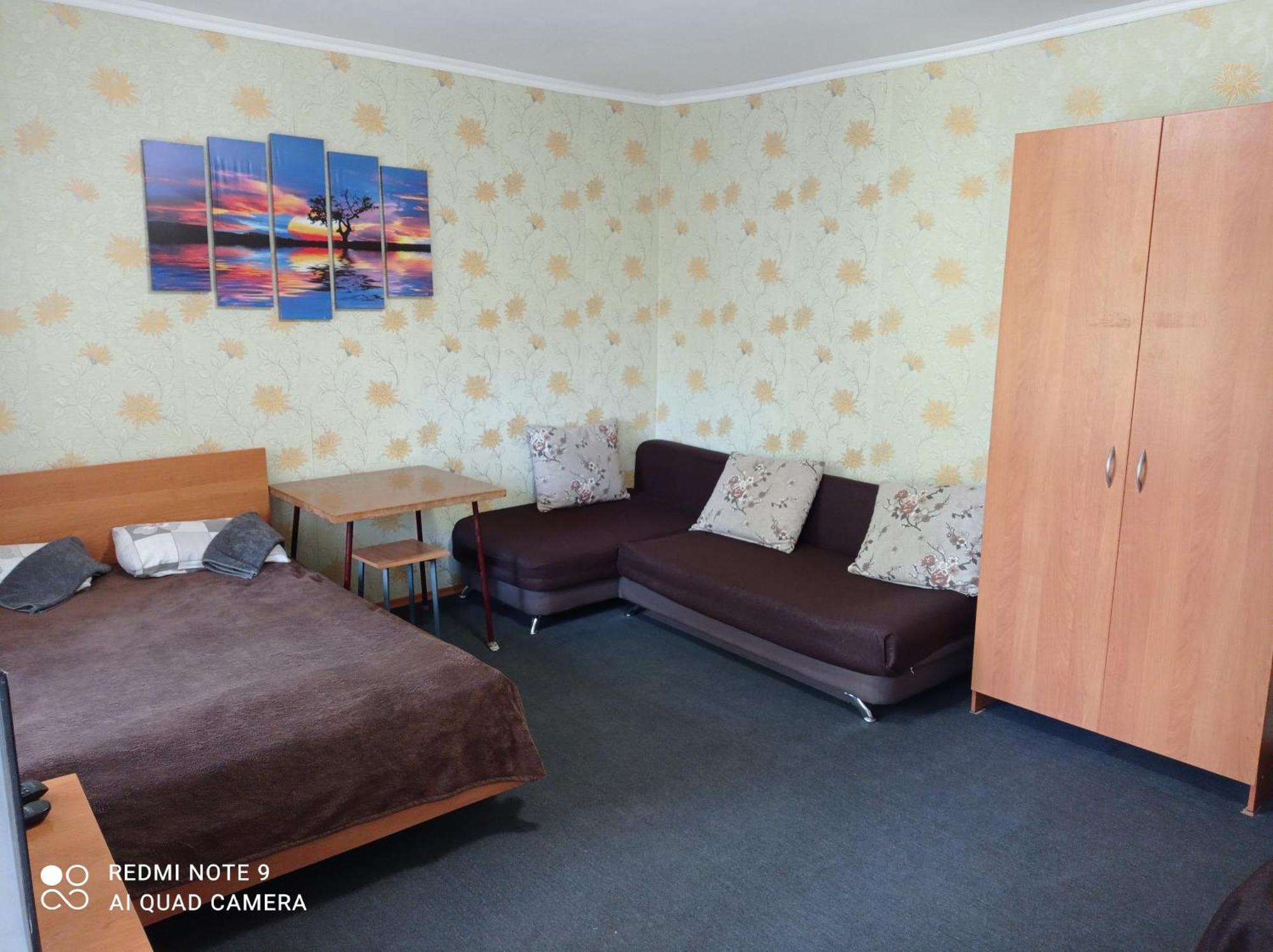 Podsolnukhi Guest House Cholpon-Ata Bagian luar foto