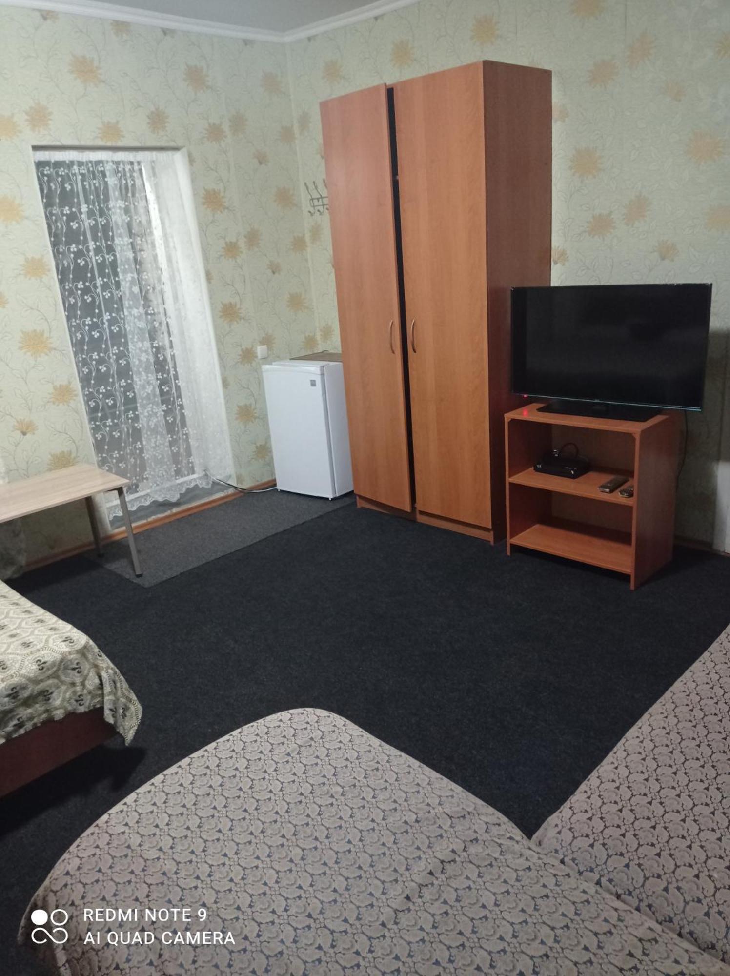 Podsolnukhi Guest House Cholpon-Ata Bagian luar foto